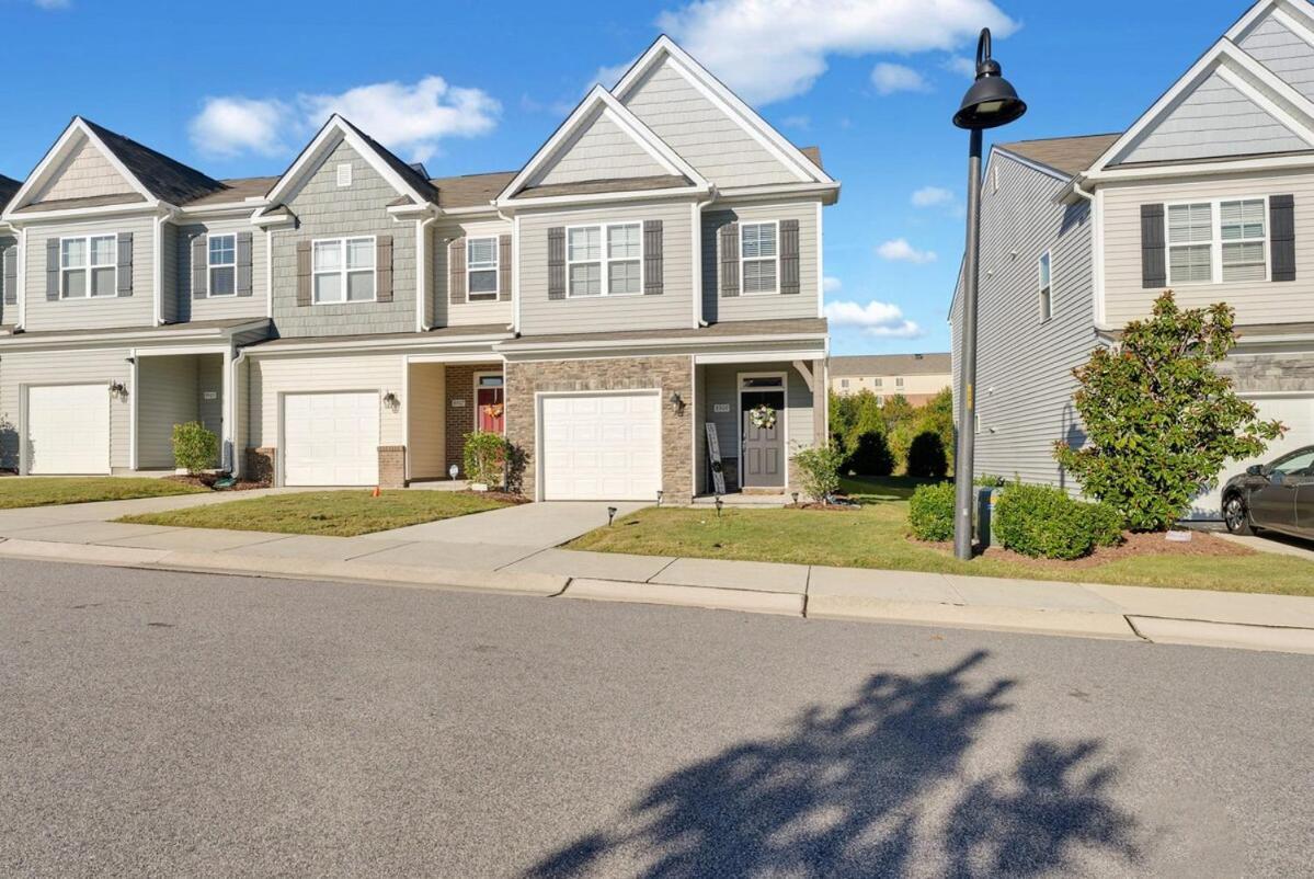 Peaceful 3br Near Soccer Park Raleigh